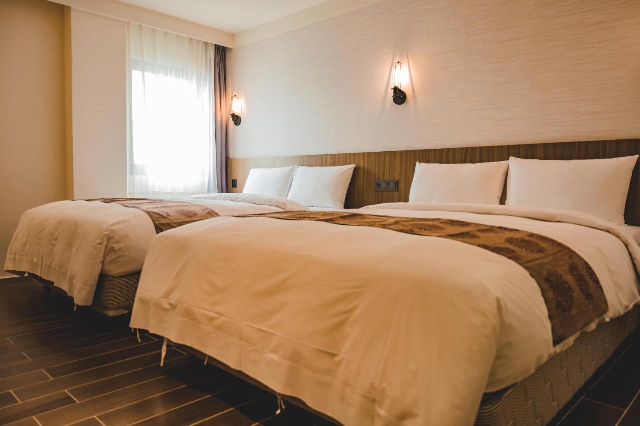 East Town 26 Hotel Хуалиен Сити Екстериор снимка
