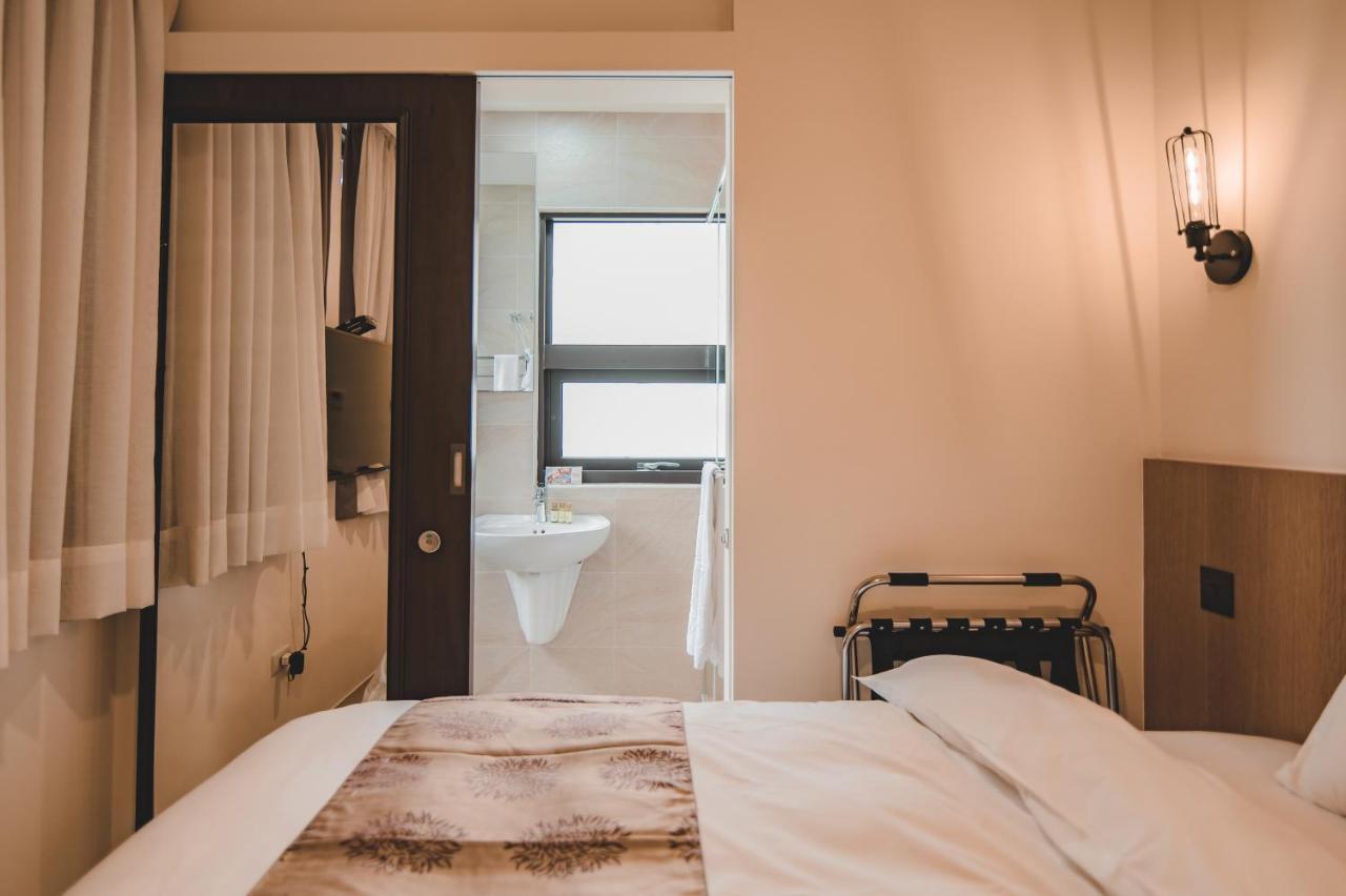 East Town 26 Hotel Хуалиен Сити Екстериор снимка
