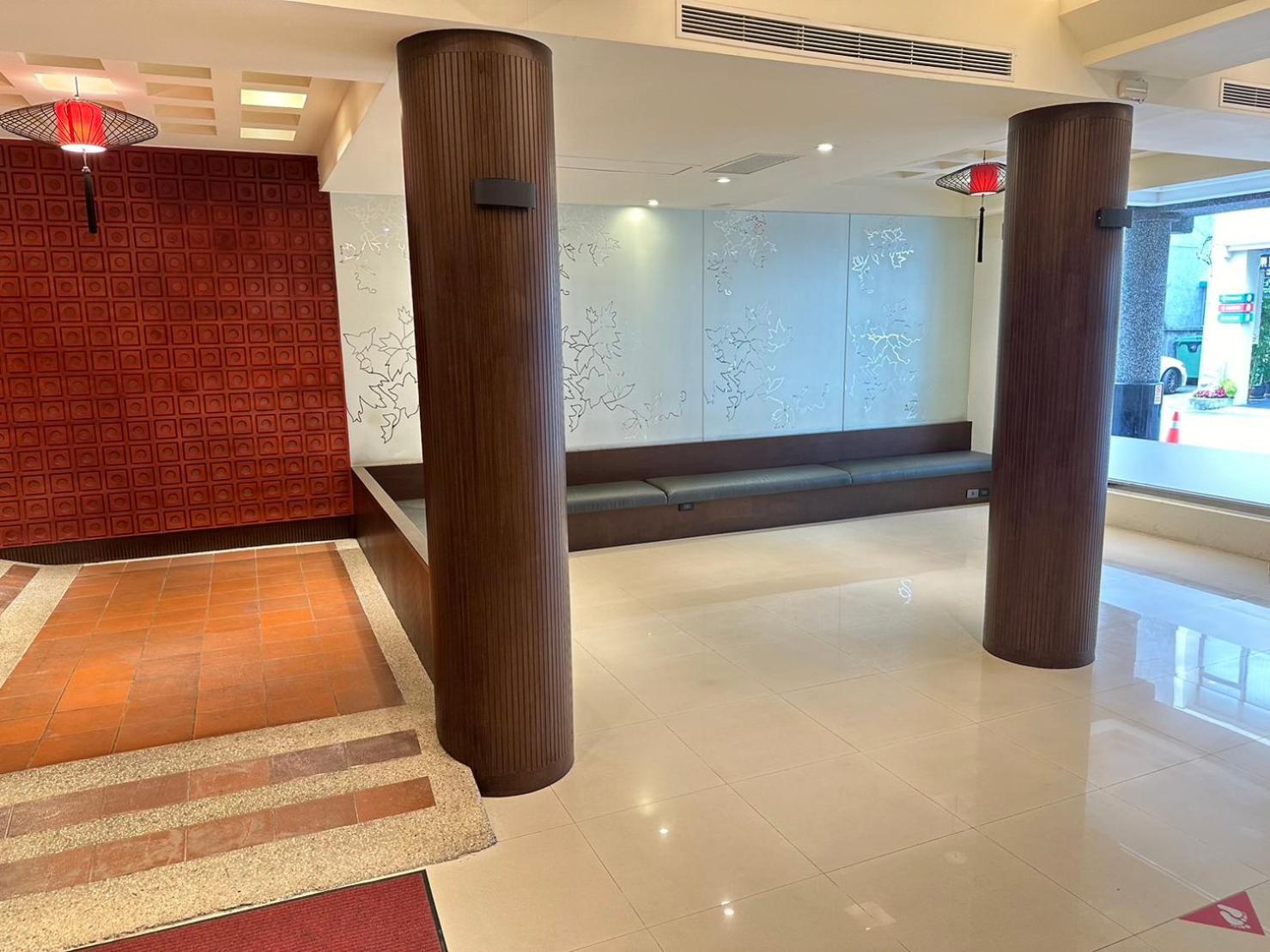 East Town 26 Hotel Хуалиен Сити Екстериор снимка