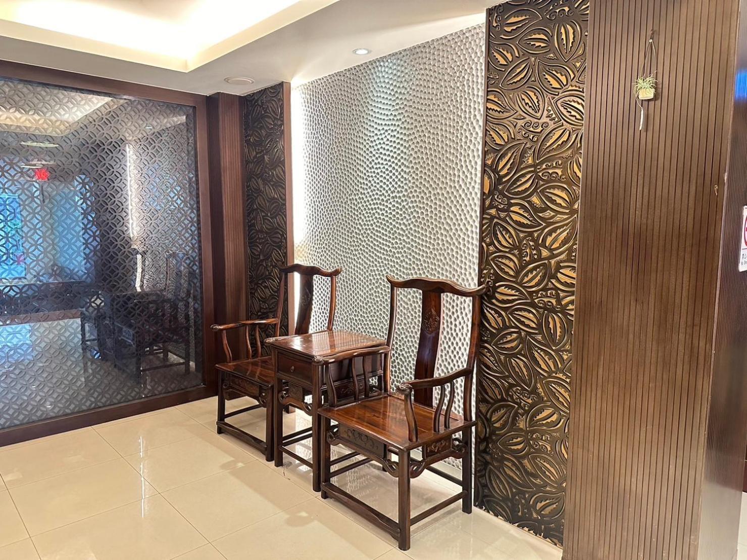 East Town 26 Hotel Хуалиен Сити Екстериор снимка