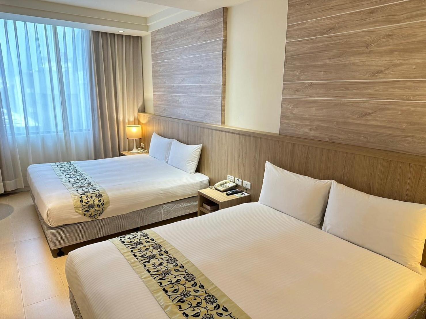 East Town 26 Hotel Хуалиен Сити Екстериор снимка