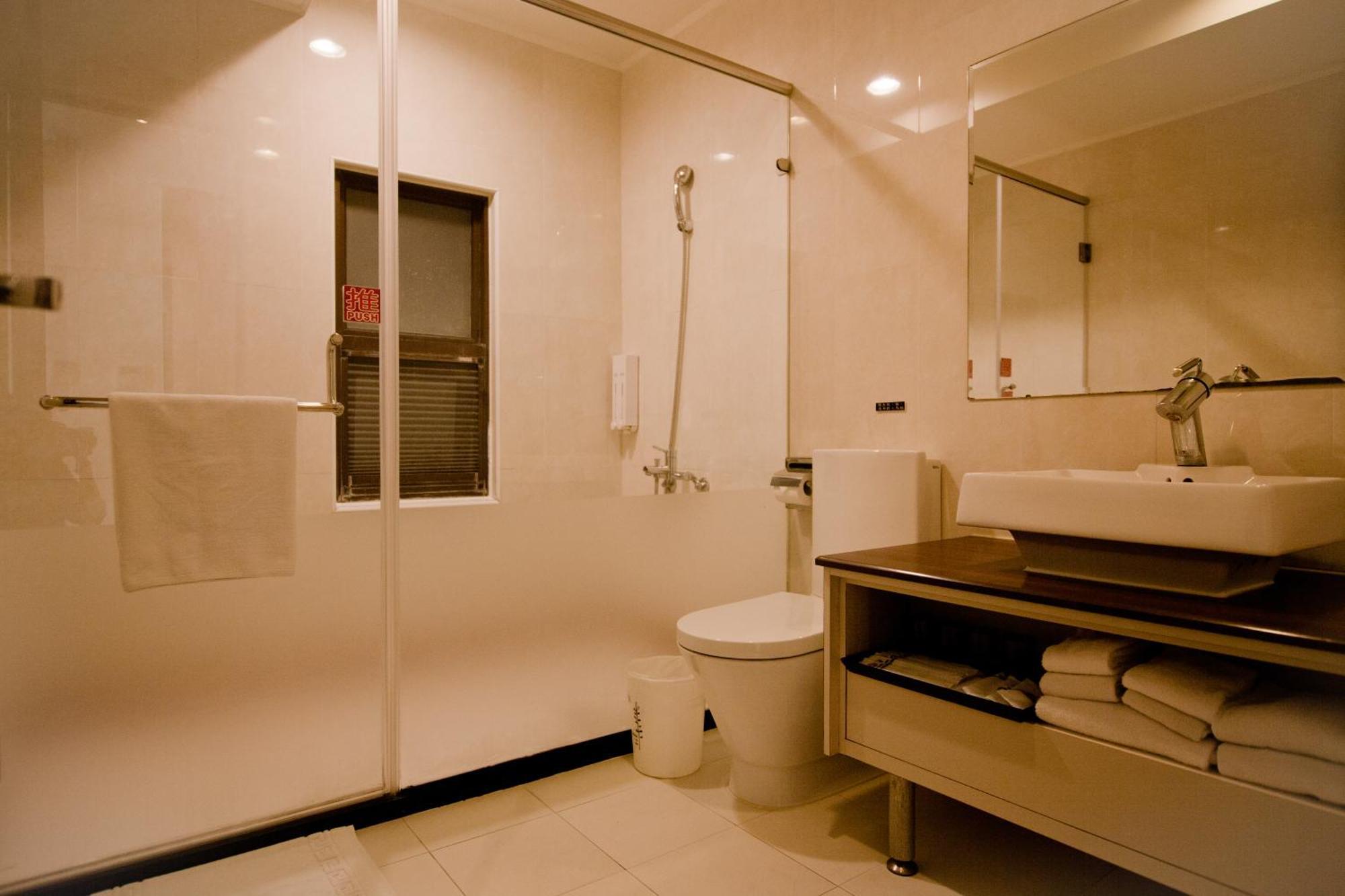 East Town 26 Hotel Хуалиен Сити Стая снимка